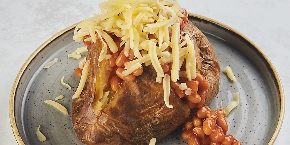 Jacket potato with cheese and beans