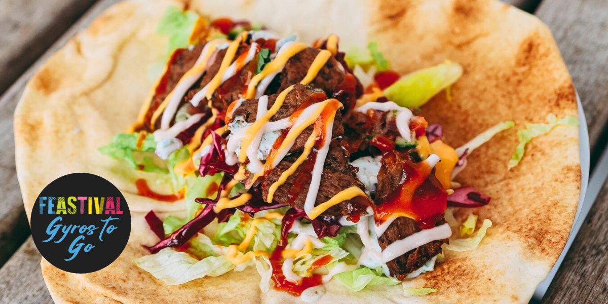 Gyros kebab meat, salad and pitta 